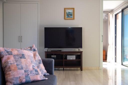 Lavish & Spacious Apt With Stunning Seaview, 10 Min Ath Airport Artemida  Exterior foto